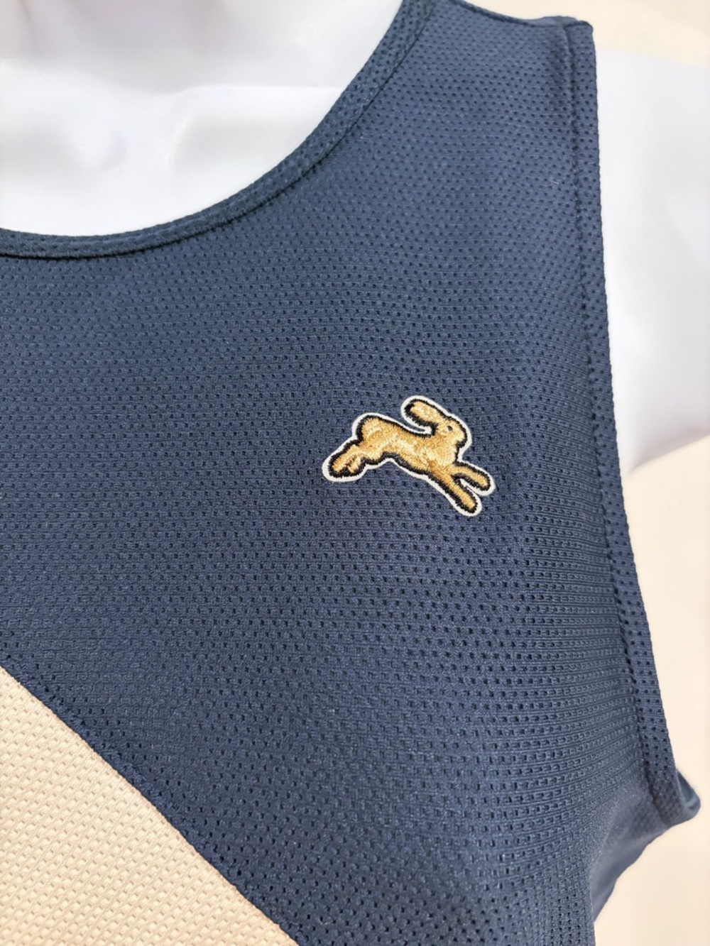 Tracksmith Van Cortlandt Singlet Navy Ivory size Small - Picture 4 of 7